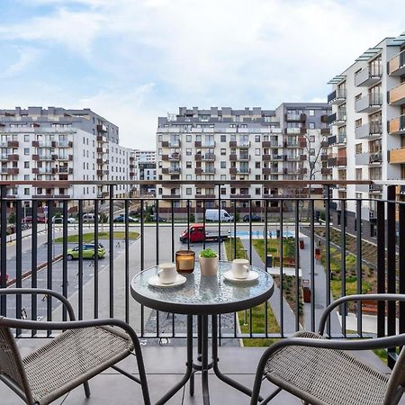 Lux Apartment Grzegorzecka Estate Cracow By Renters Prestige クラクフ エクステリア 写真
