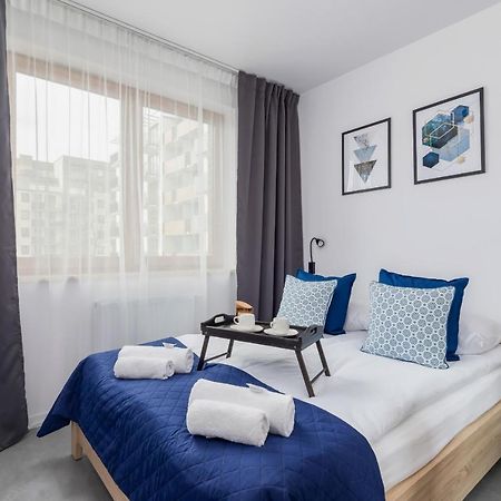 Lux Apartment Grzegorzecka Estate Cracow By Renters Prestige クラクフ エクステリア 写真