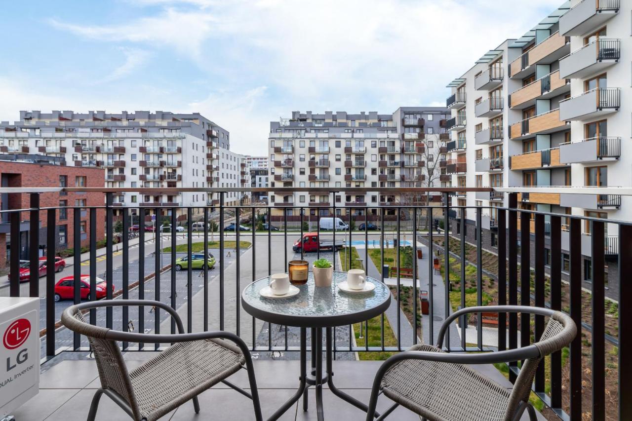 Lux Apartment Grzegorzecka Estate Cracow By Renters Prestige クラクフ エクステリア 写真
