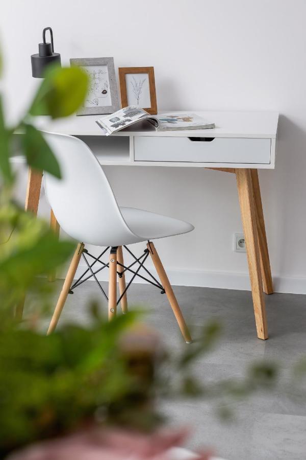 Lux Apartment Grzegorzecka Estate Cracow By Renters Prestige クラクフ エクステリア 写真