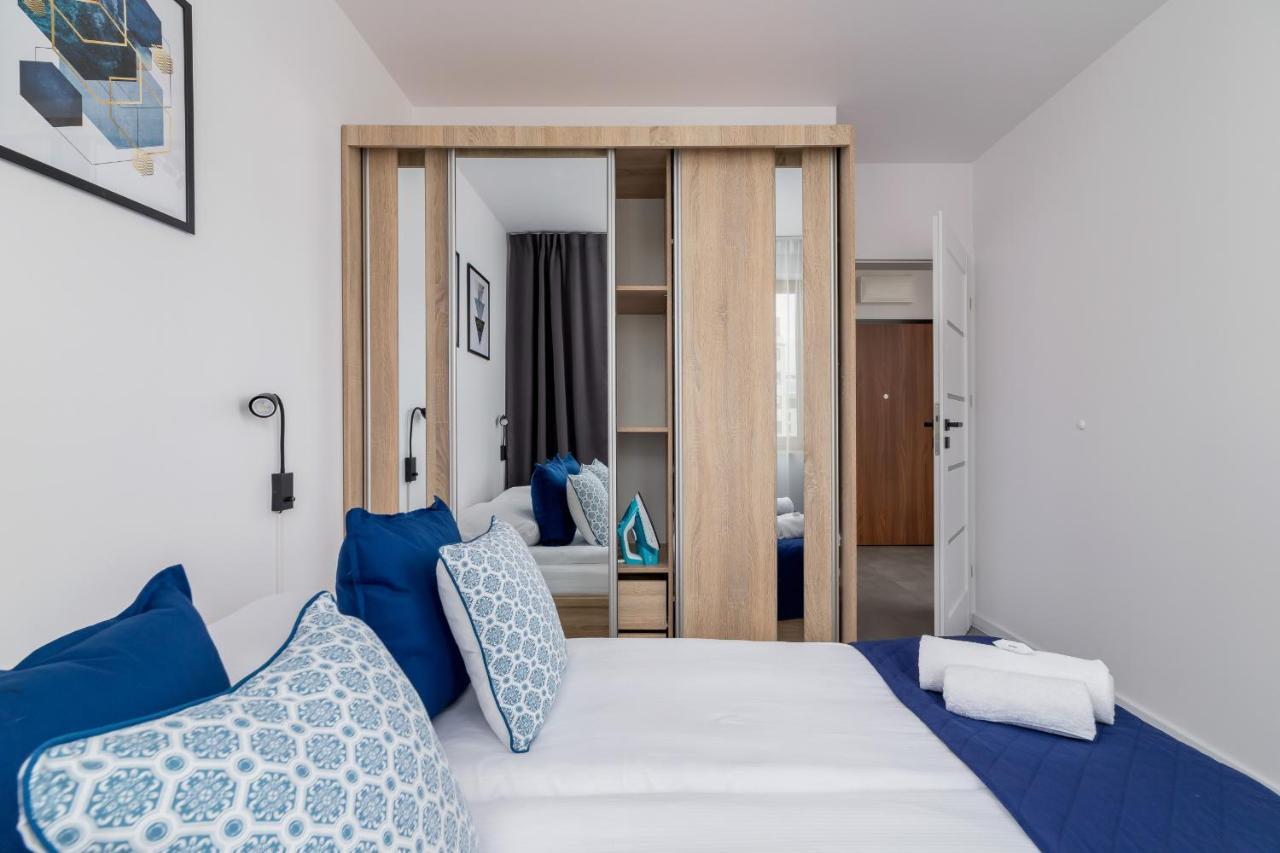 Lux Apartment Grzegorzecka Estate Cracow By Renters Prestige クラクフ エクステリア 写真