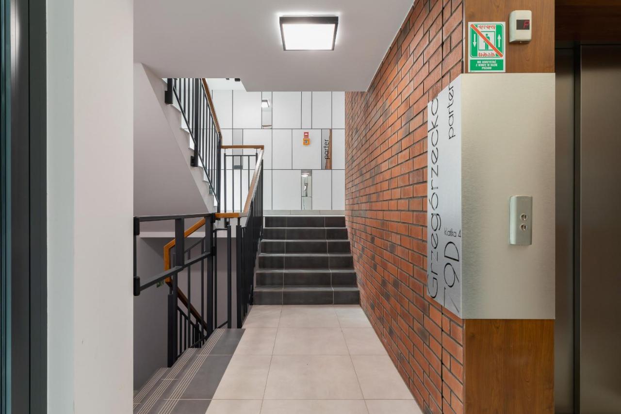 Lux Apartment Grzegorzecka Estate Cracow By Renters Prestige クラクフ エクステリア 写真